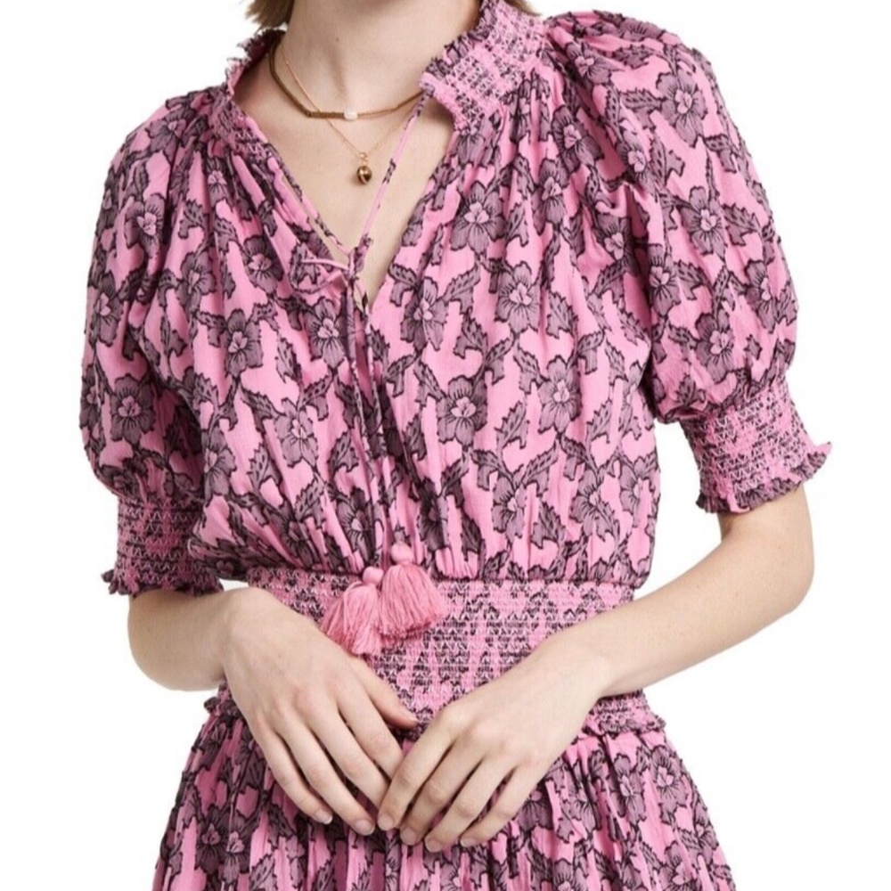 Roller Rabbit Smocked Waist Medium